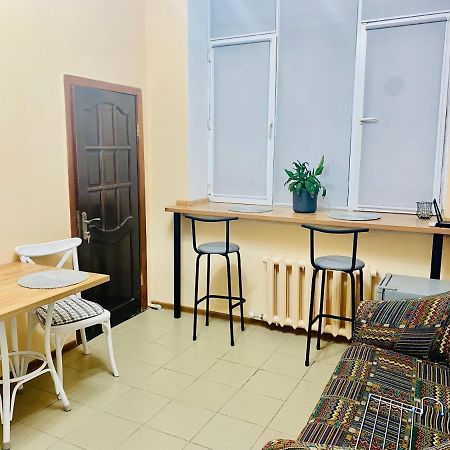 Like Home Rooms Almaty Luaran gambar