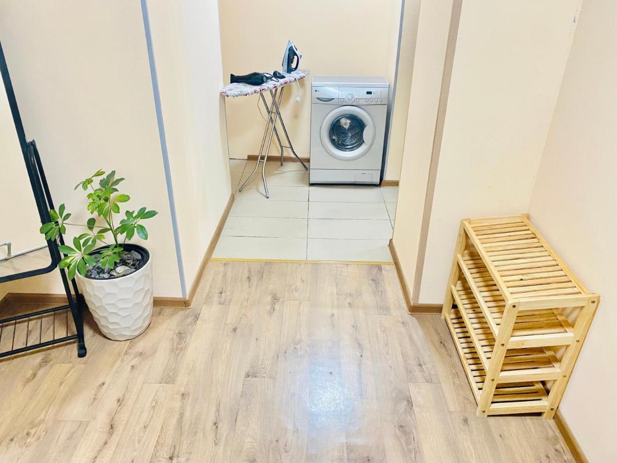 Like Home Rooms Almaty Luaran gambar